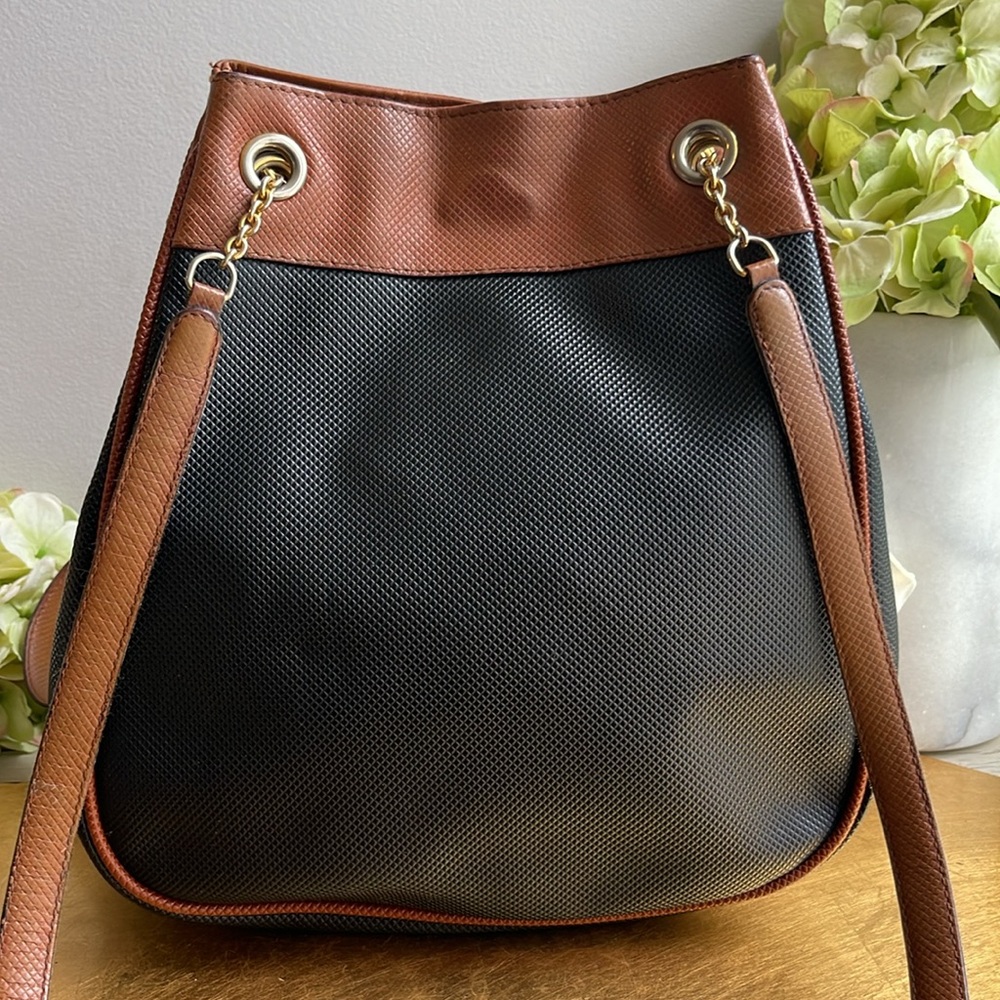 Bottega Veneta Marco Polo Nero Leather Shoulder Tote